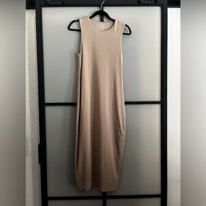 Figure Contour Midi Shaping Dress